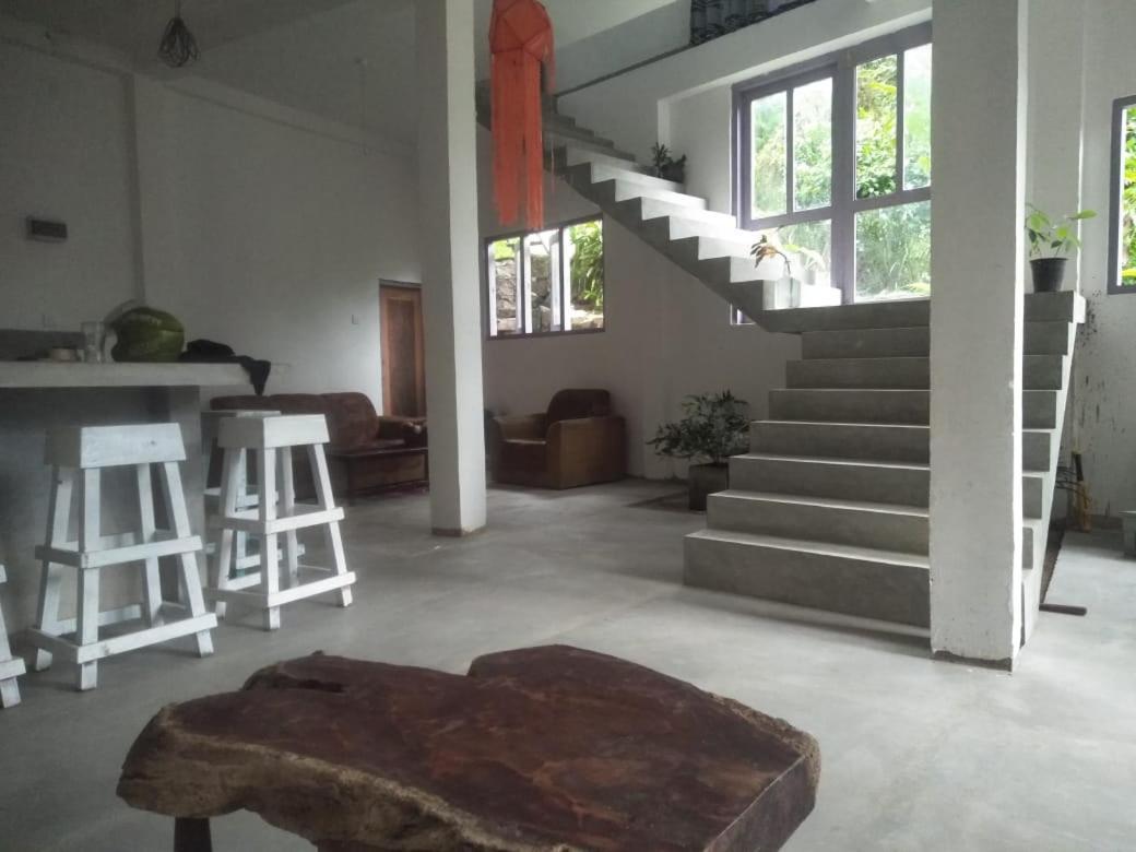 House 73 Hotel Унаватуна Екстериор снимка