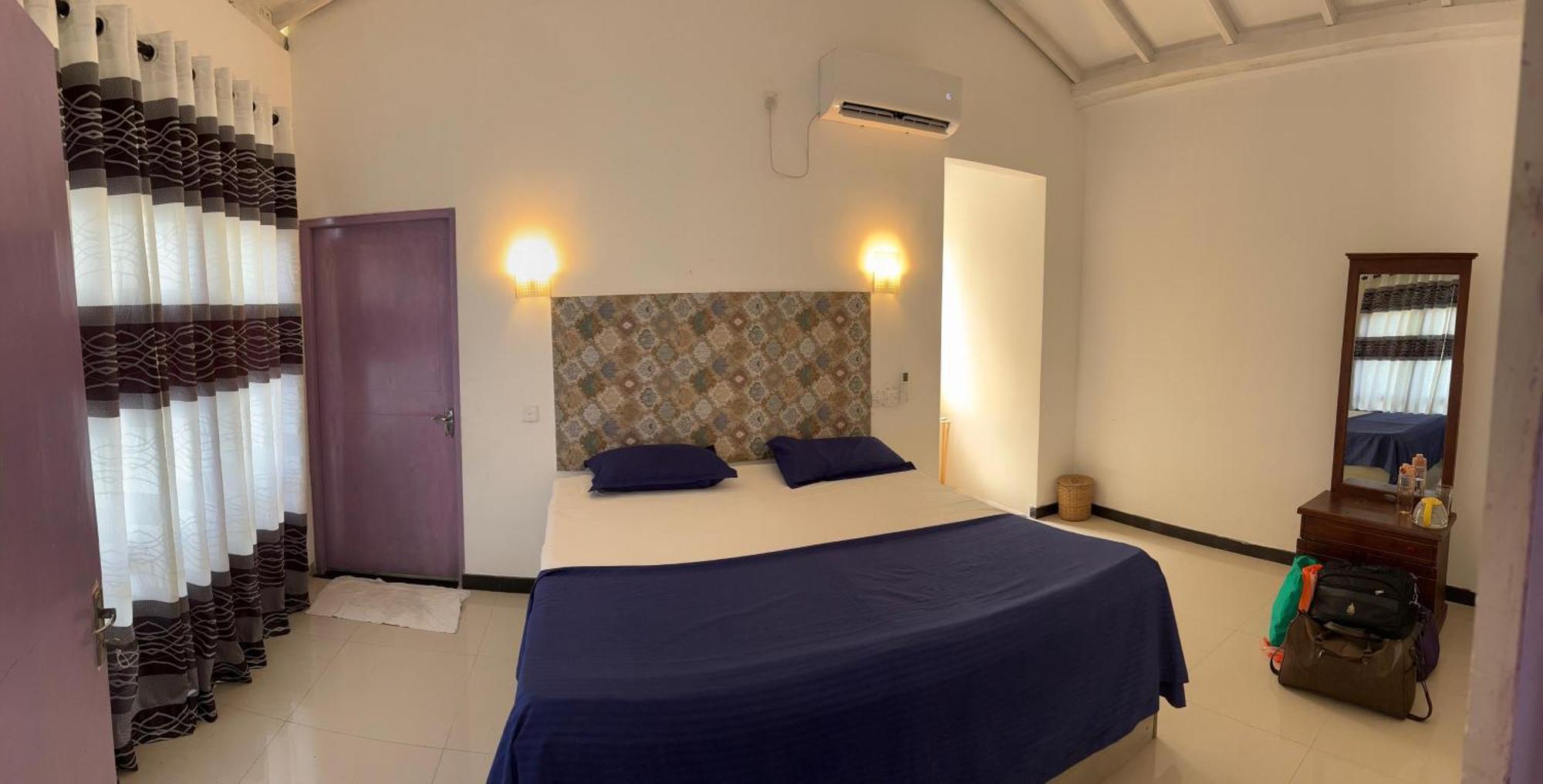 House 73 Hotel Унаватуна Екстериор снимка